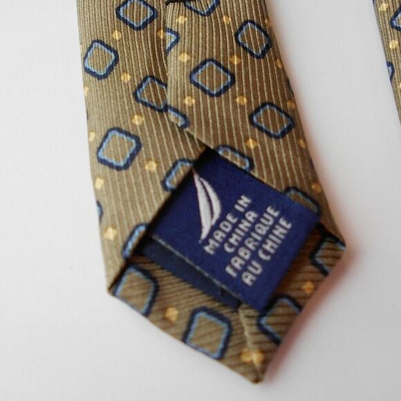 Nautica Mens Tie 100% Silk Neckwear Greenish Brown Blue Yellow Diamond Pattern - Picture 4 of 8